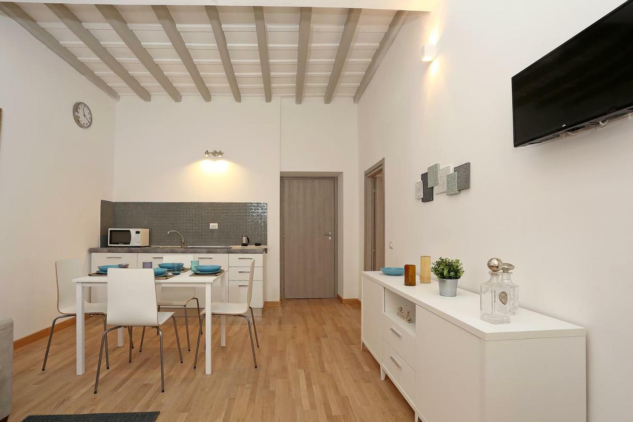 Belsiana 7 Central Rome Luaran gambar